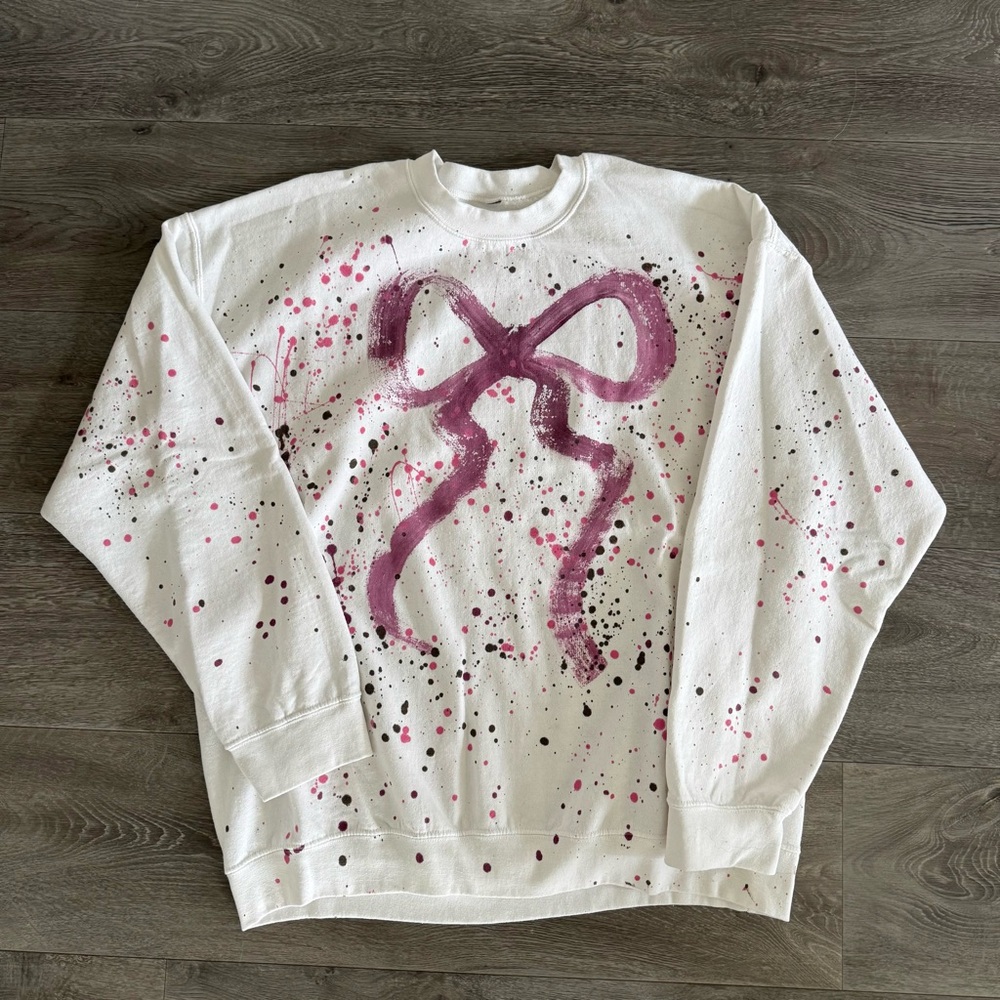 Urban Outfitters Renewal Size M/L Bow Splatter Paint Crewneck Sweatshirt